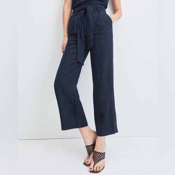 Veronica Beard Vitha Floral Straight Leg Cropped Jacquard Pant in Ink. Size 6 - Picture 4 of 11